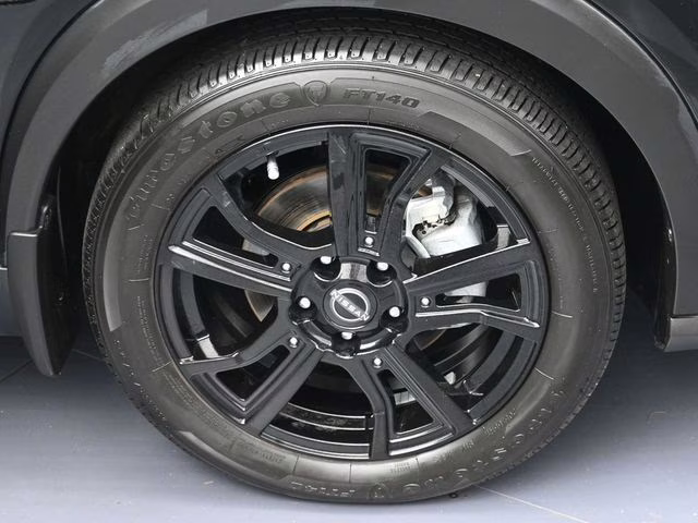 2024 Super Black Nissan Kicks SR FWD SUV