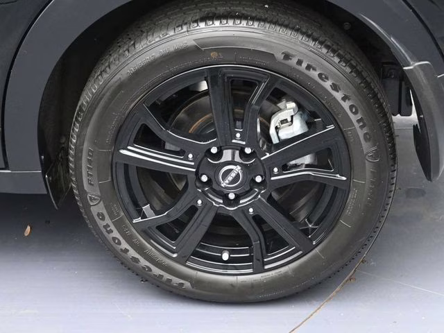 2024 Super Black Nissan Kicks SR FWD SUV