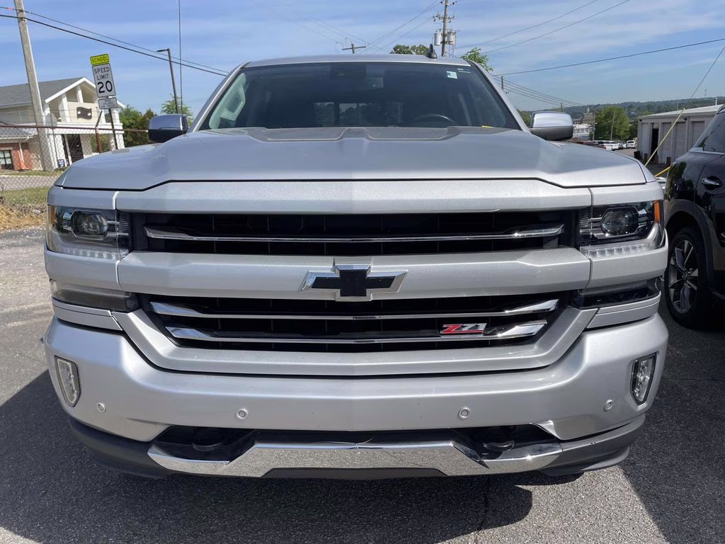 2018 Silver Ice Metallic Chevrolet Silverado 1500 LTZ 4X4 Truck