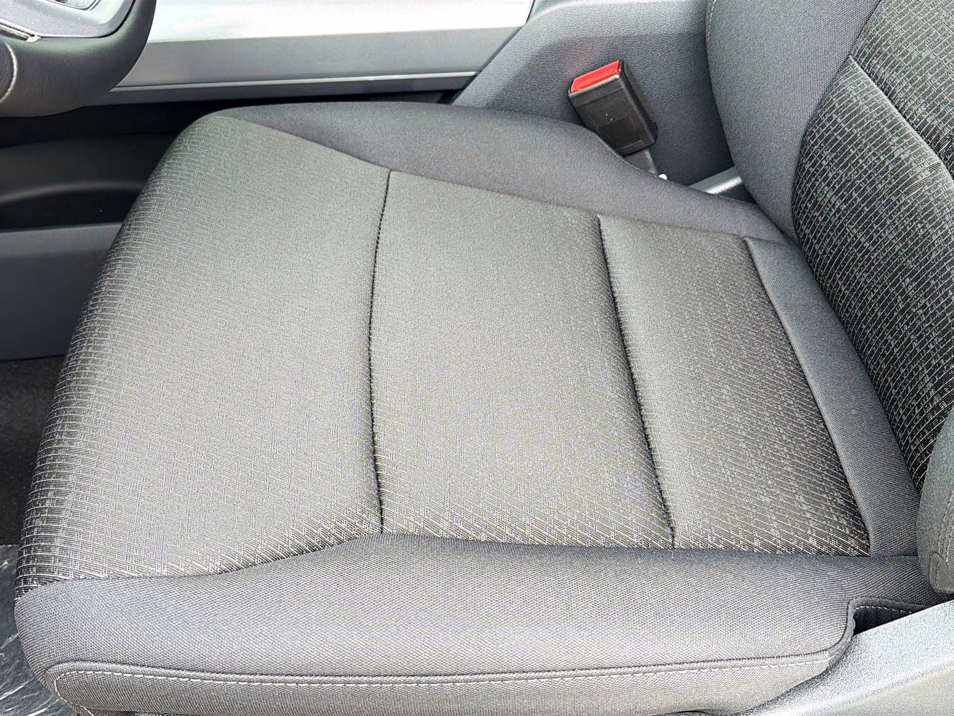 2026 Ruby Red Metallic Tinted Clearcoat Ford F-150 XLT 4X4 Truck