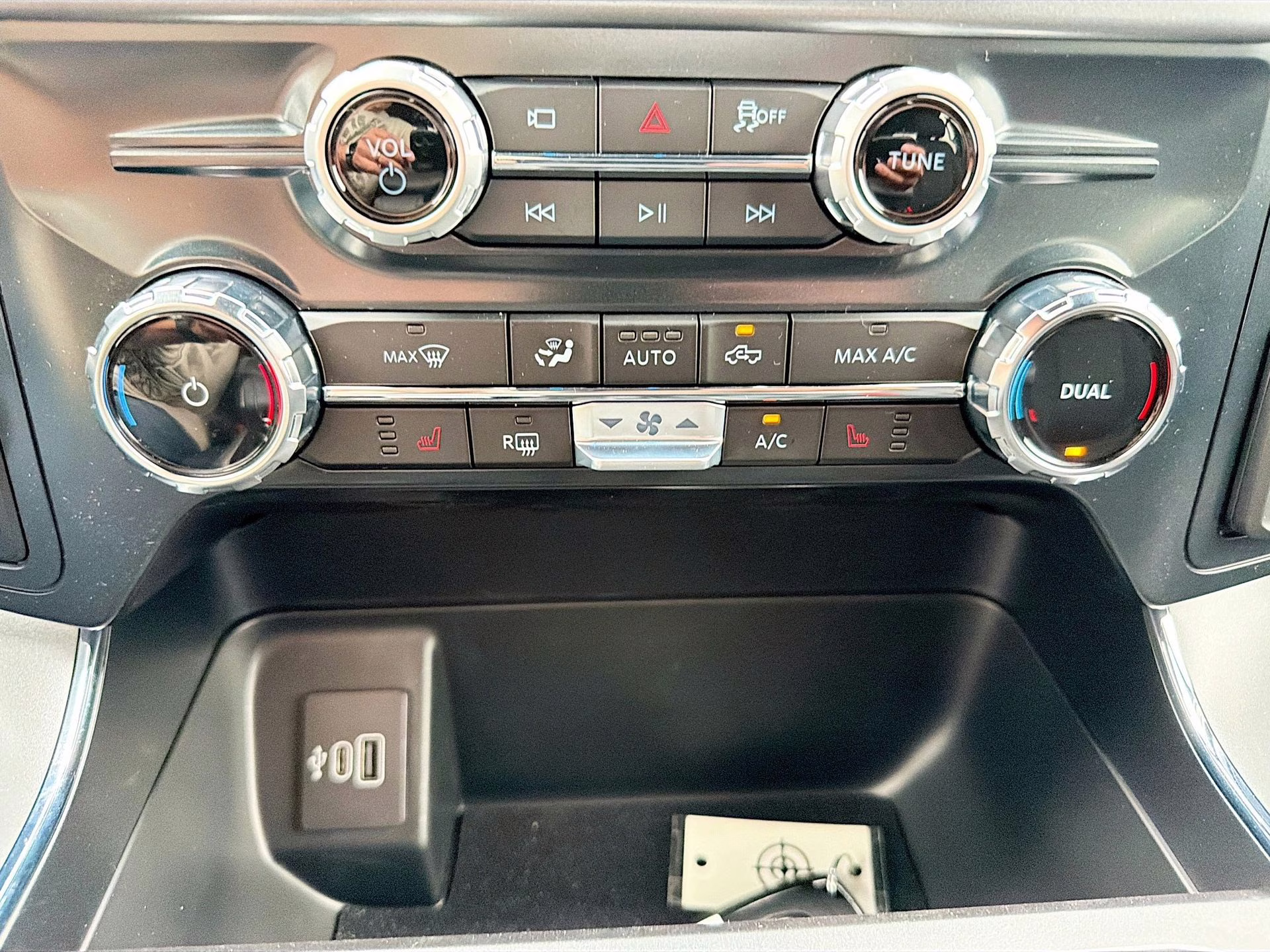 2026 Ruby Red Metallic Tinted Clearcoat Ford F-150 XLT 4X4 Truck