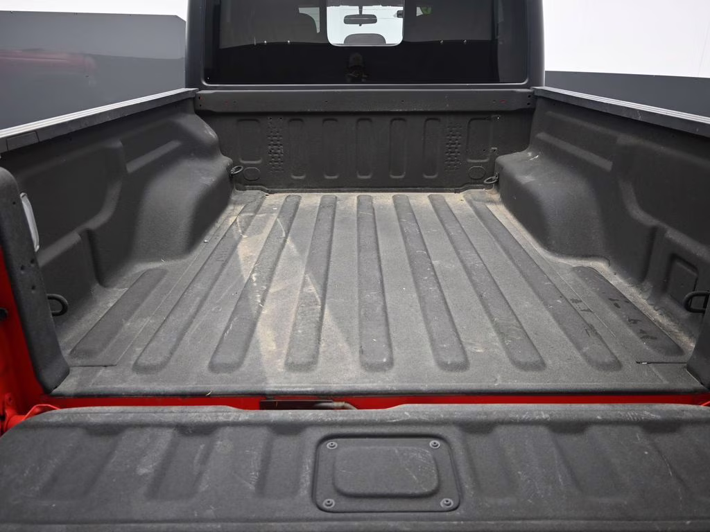 2021 Firecracker Red Clearcoat Jeep Gladiator Mojave 4x4 Customer Preferred Package 24D 4X4 Truck