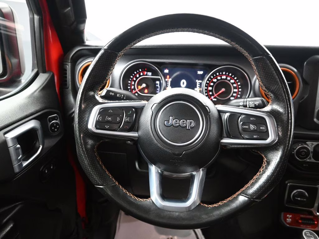 2021 Firecracker Red Clearcoat Jeep Gladiator Mojave 4x4 Customer Preferred Package 24D 4X4 Truck