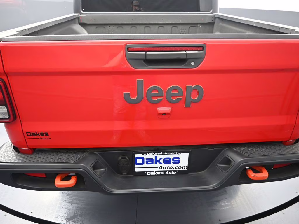 2021 Firecracker Red Clearcoat Jeep Gladiator Mojave 4x4 Customer Preferred Package 24D 4X4 Truck