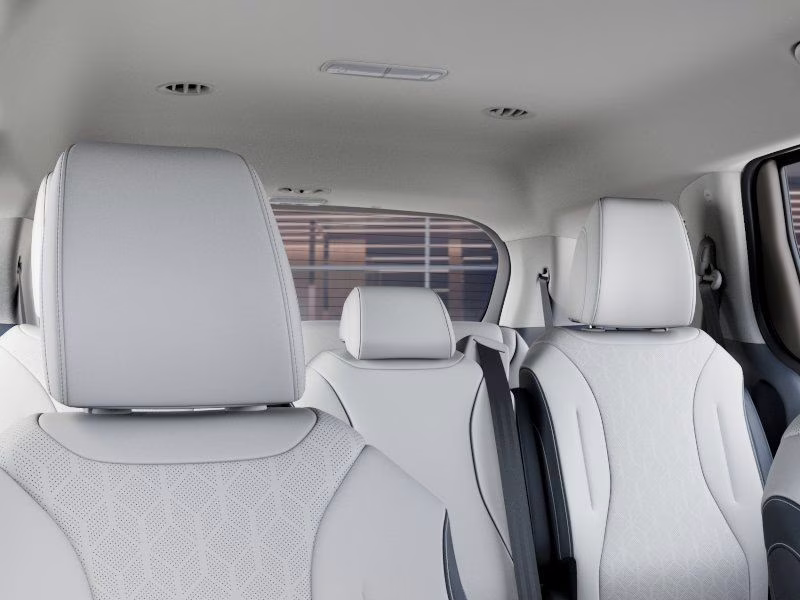 2026 Panthera Metal Kia Carnival Hybrid EX FWD Van