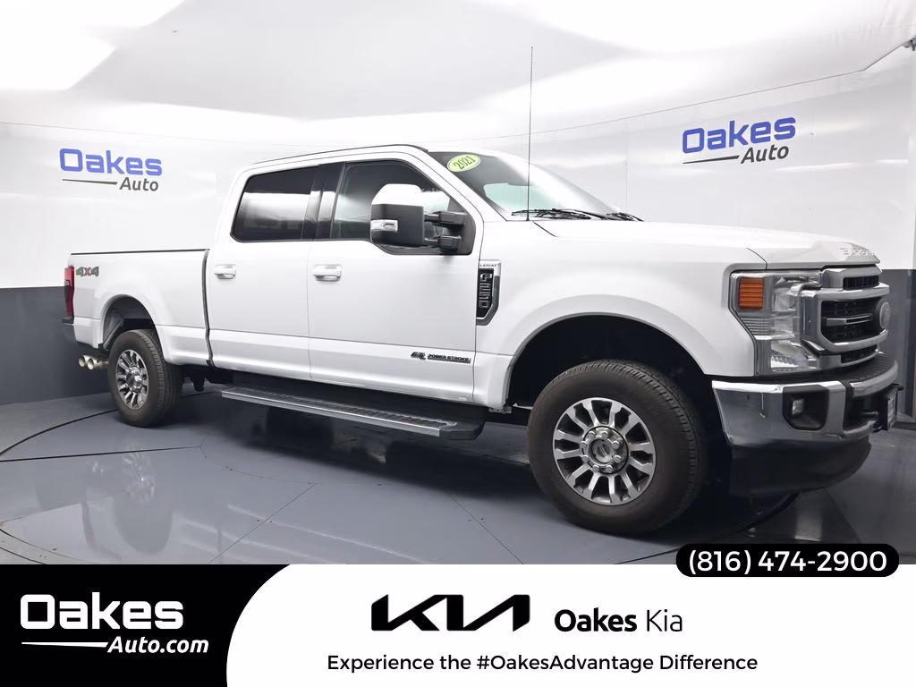 2021 Oxford White Ford Super Duty F-250 SRW Lariat 4X4 Truck