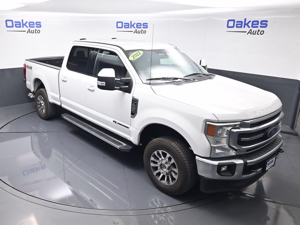 2021 Oxford White Ford Super Duty F-250 SRW Lariat 4X4 Truck