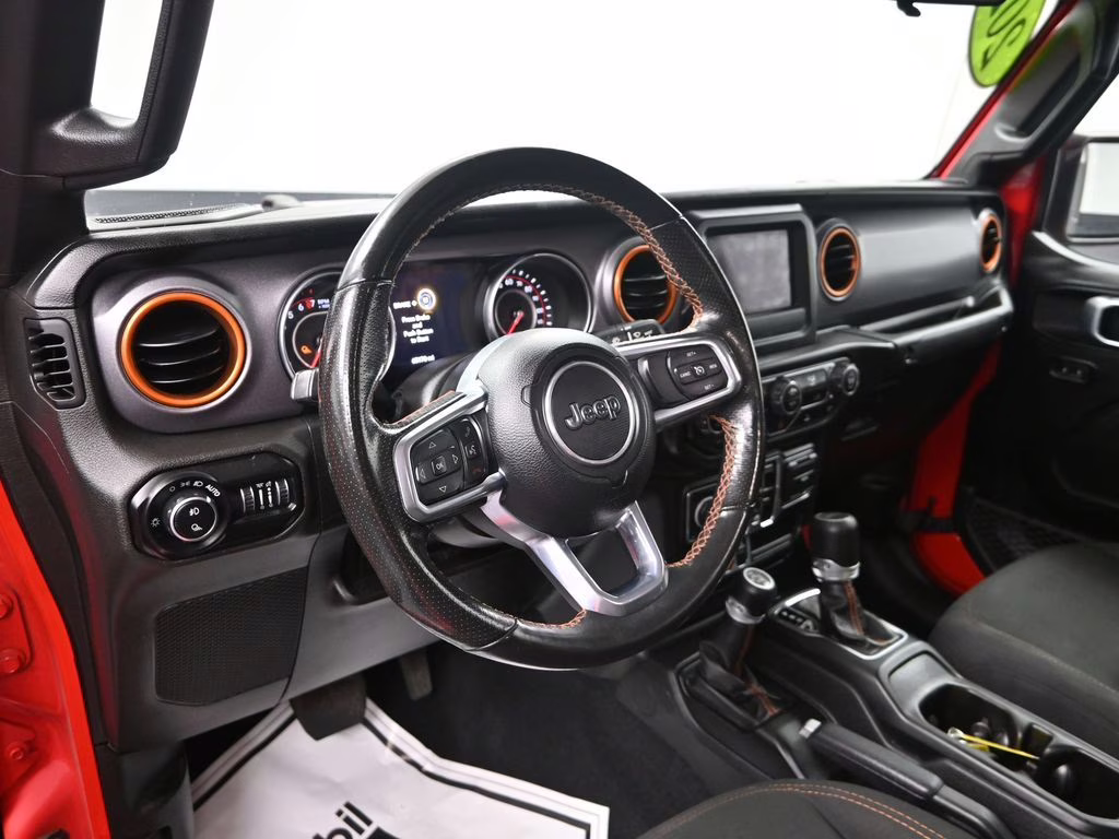 2021 Firecracker Red Clearcoat Jeep Gladiator Mojave 4x4 Customer Preferred Package 24D 4X4 Truck