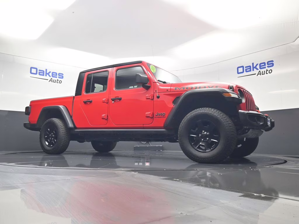 2021 Firecracker Red Clearcoat Jeep Gladiator Mojave 4x4 Customer Preferred Package 24D 4X4 Truck
