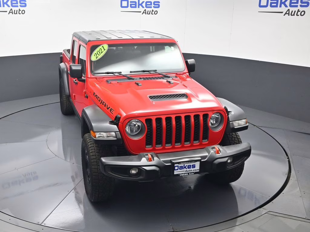 2021 Firecracker Red Clearcoat Jeep Gladiator Mojave 4x4 Customer Preferred Package 24D 4X4 Truck