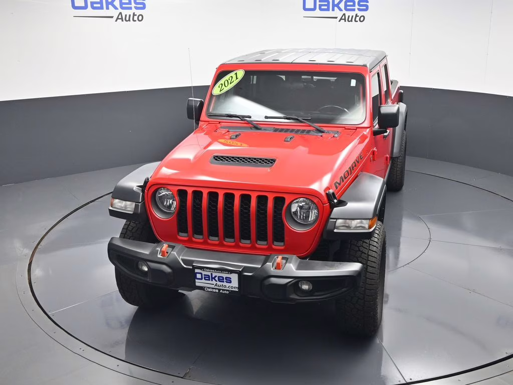 2021 Firecracker Red Clearcoat Jeep Gladiator Mojave 4x4 Customer Preferred Package 24D 4X4 Truck