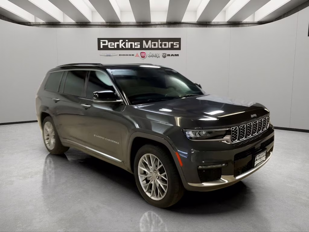 2025 Baltic Gray Metallic Clearcoat Jeep Grand Cherokee L Summit 4X4 SUV