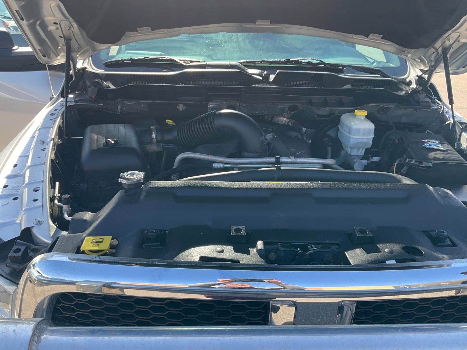 2013 Bright Silver Metallic Clearcoat Ram 2500 Tradesman 4X4 Truck