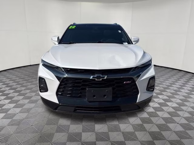 2022 Iridescent Pearl Tricoat Chevrolet Blazer RS AWD SUV