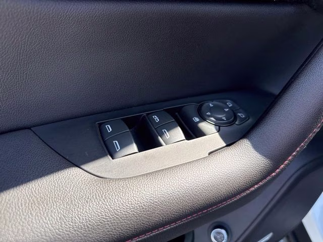 2022 Iridescent Pearl Tricoat Chevrolet Blazer RS AWD SUV