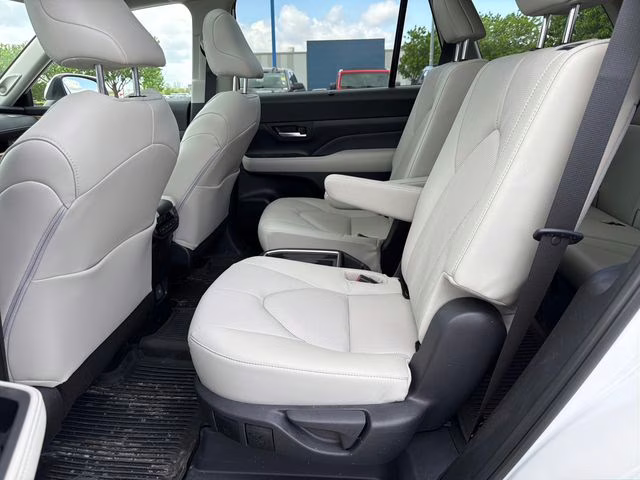 2026 Pearl Toyota Grand Highlander Limited AWD SUV