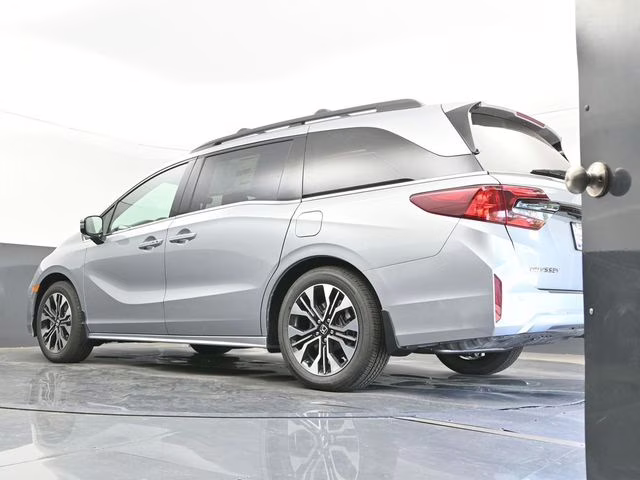 2026 Solar Silver Metallic Honda Odyssey Elite FWD Van