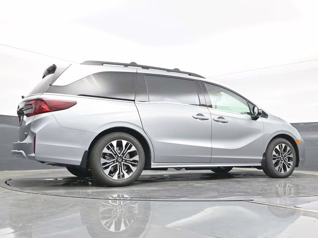 2026 Solar Silver Metallic Honda Odyssey Elite FWD Van