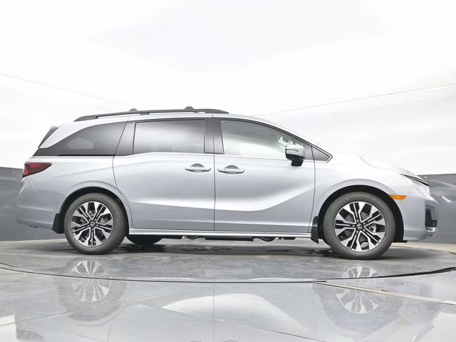 2026 Solar Silver Metallic Honda Odyssey Elite FWD Van