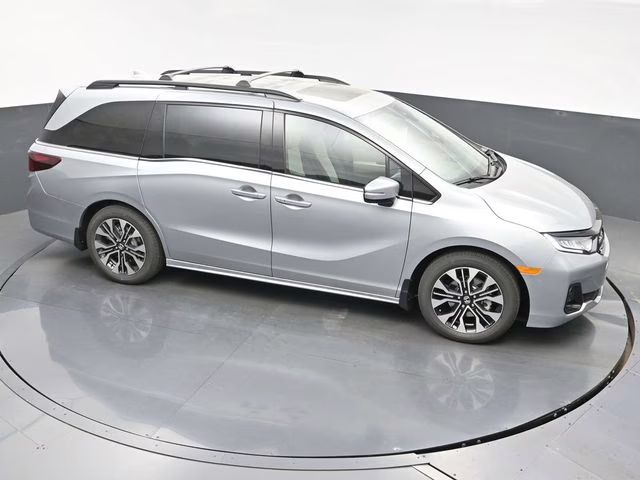 2026 Solar Silver Metallic Honda Odyssey Elite FWD Van