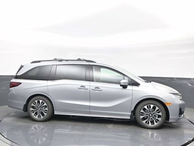 2026 Solar Silver Metallic Honda Odyssey Elite FWD Van