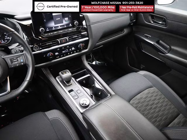 2024 Pearl White Tricoat Nissan Pathfinder SV 4X4 SUV