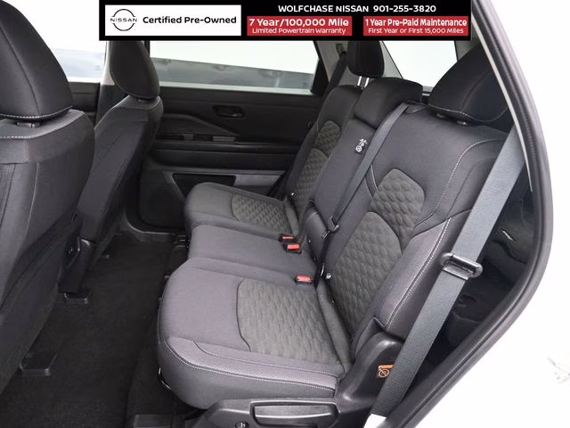 2024 Pearl White Tricoat Nissan Pathfinder SV 4X4 SUV