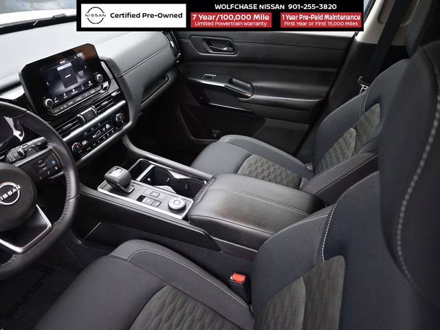 2024 Pearl White Tricoat Nissan Pathfinder SV 4X4 SUV