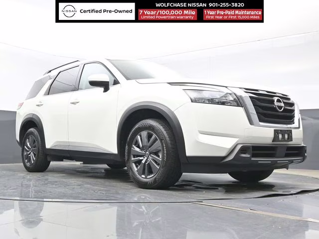 2024 Pearl White Tricoat Nissan Pathfinder SV 4X4 SUV