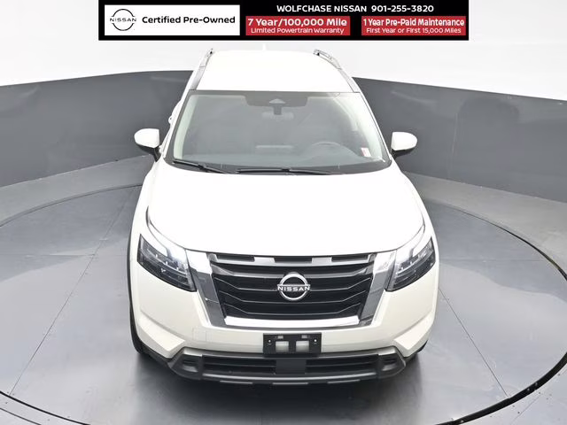 2024 Pearl White Tricoat Nissan Pathfinder SV 4X4 SUV