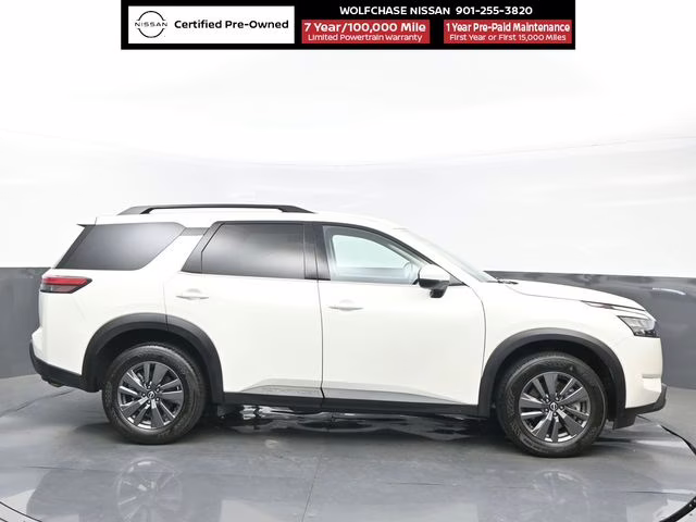 2024 Pearl White Tricoat Nissan Pathfinder SV 4X4 SUV
