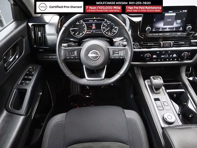 2024 Pearl White Tricoat Nissan Pathfinder SV 4X4 SUV