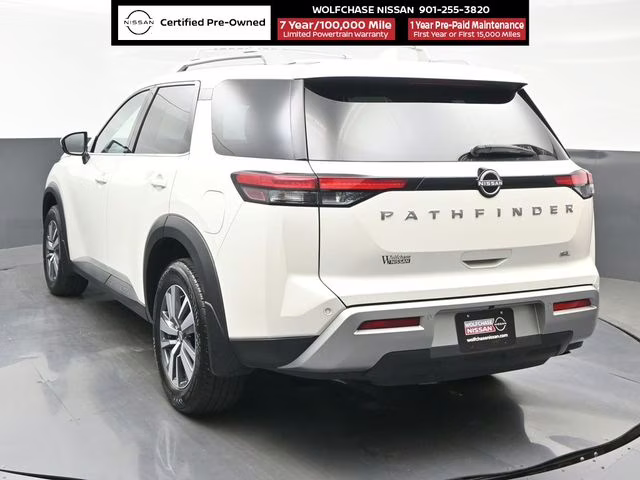 2024 Pearl White Tricoat Nissan Pathfinder SL FWD SUV
