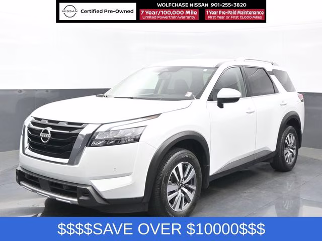 2025 Everest White Pearl Tricoat Nissan Pathfinder SL 4X4 SUV