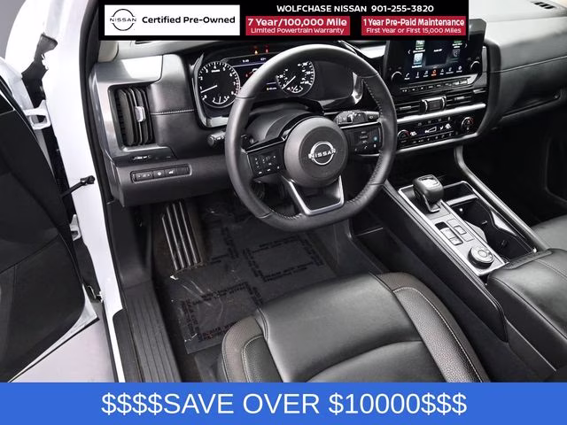 2025 Everest White Pearl Tricoat Nissan Pathfinder SL 4X4 SUV