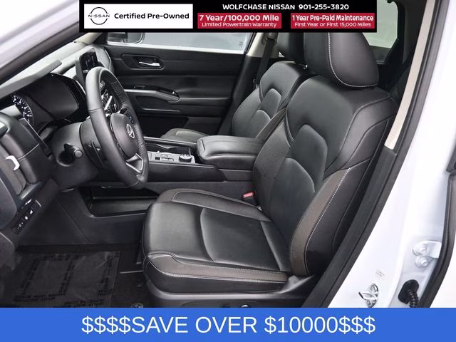 2025 Everest White Pearl Tricoat Nissan Pathfinder SL 4X4 SUV
