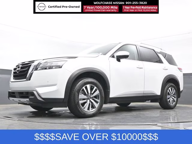 2025 Everest White Pearl Tricoat Nissan Pathfinder SL 4X4 SUV