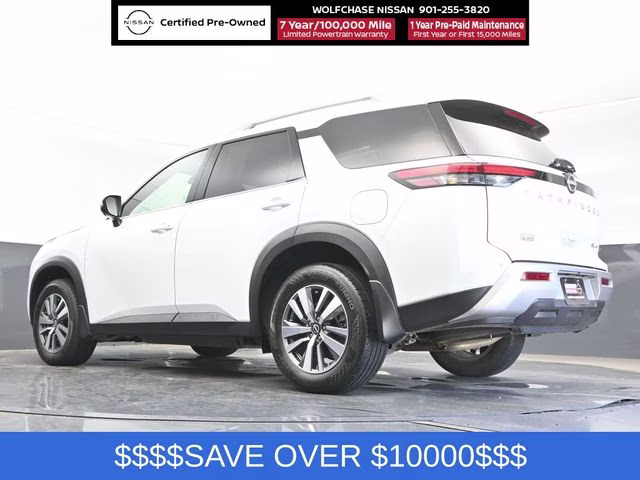 2025 Everest White Pearl Tricoat Nissan Pathfinder SL 4X4 SUV