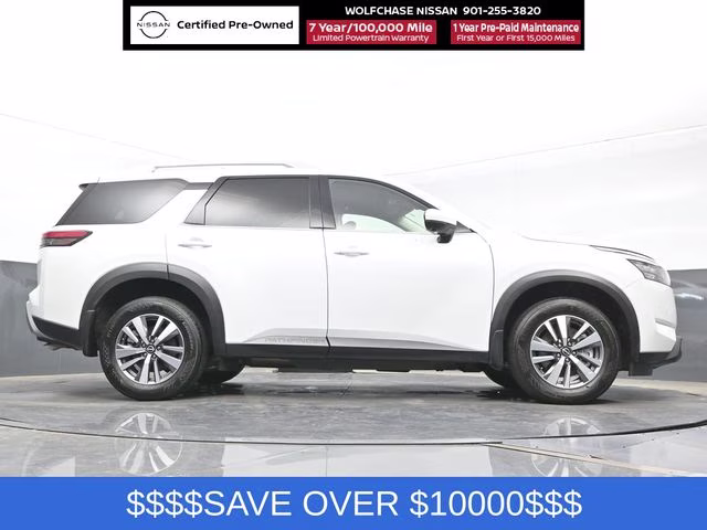2025 Everest White Pearl Tricoat Nissan Pathfinder SL 4X4 SUV