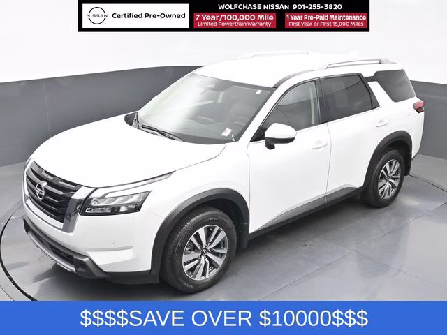 2025 Everest White Pearl Tricoat Nissan Pathfinder SL 4X4 SUV