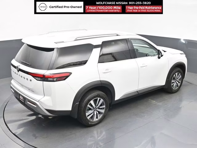 2025 Everest White Pearl Tricoat Nissan Pathfinder SL 4X4 SUV