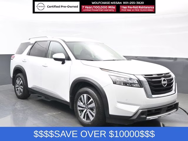 2025 Everest White Pearl Tricoat Nissan Pathfinder SL 4X4 SUV