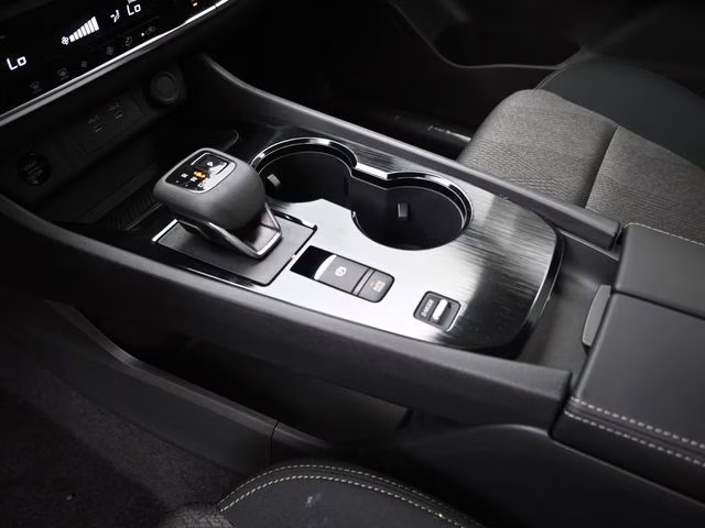2026 Everest White Pearl Tricoat Nissan Rogue SV FWD SUV