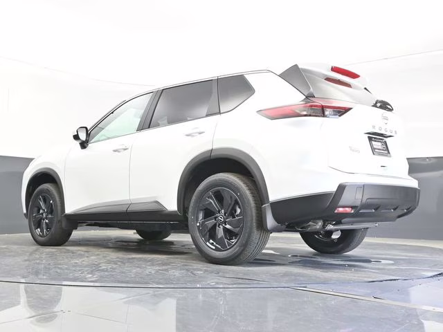 2026 Everest White Pearl Tricoat Nissan Rogue SV FWD SUV
