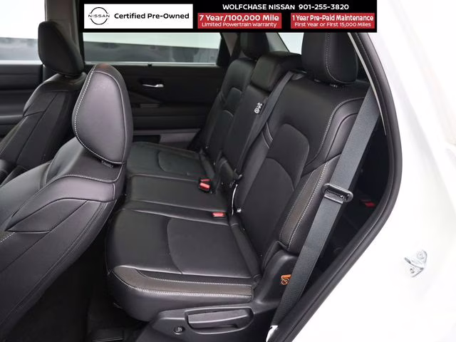 2024 Pearl White Tricoat Nissan Pathfinder SL FWD SUV