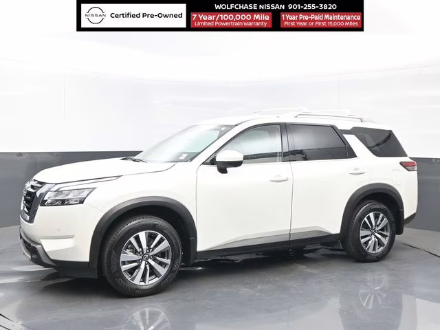 2024 Pearl White Tricoat Nissan Pathfinder SL FWD SUV
