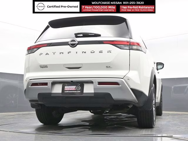 2024 Pearl White Tricoat Nissan Pathfinder SL FWD SUV