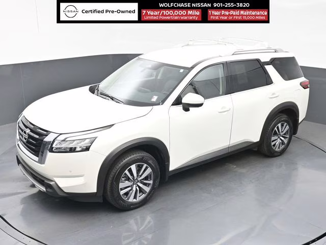 2024 Pearl White Tricoat Nissan Pathfinder SL FWD SUV