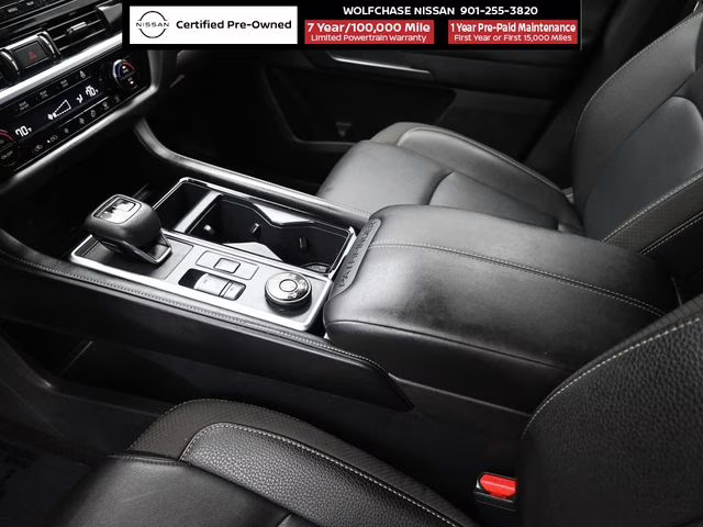 2025 Everest White Pearl Tricoat Nissan Pathfinder SL 4X4 SUV