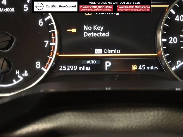 2025 Everest White Pearl Tricoat Nissan Pathfinder SL 4X4 SUV